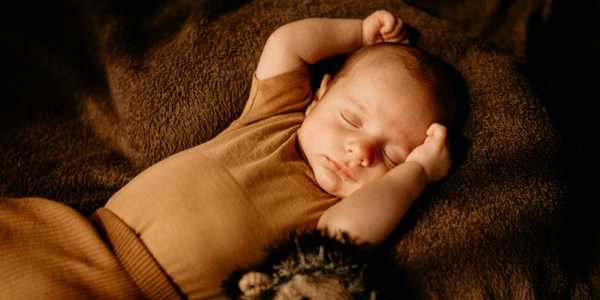 Safe Baby Sleeping Positions to Reduce Risk of SIDS