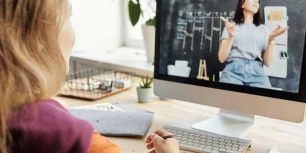 Teen Online and Remote Jobs - How Your Teen Can Earn From Home